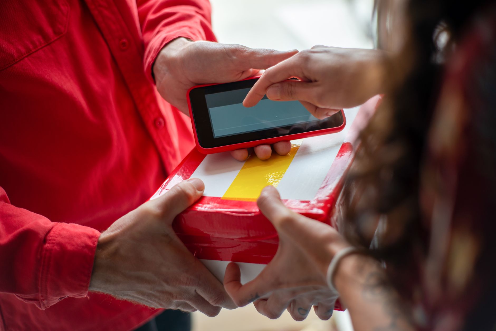 Panduan langkah demi langkah cara cek resi Shopee untuk melacak paket Anda dengan mudah