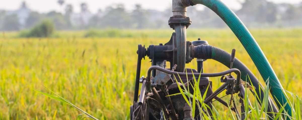 Toko pompa air menyediakan berbagai model pompa berkualitas untuk kebutuhan rumah dan industri.